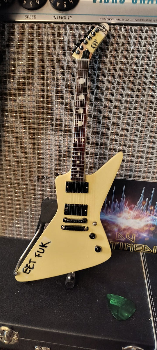 JAMES HETFIELD (Metallica) -eet fuk ESP MX-220 1:4 Scale Guitar