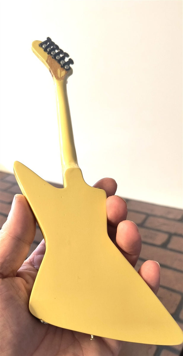 JAMES HETFIELD (Metallica) -eet fuk ESP MX-220 1:4 Scale Guitar