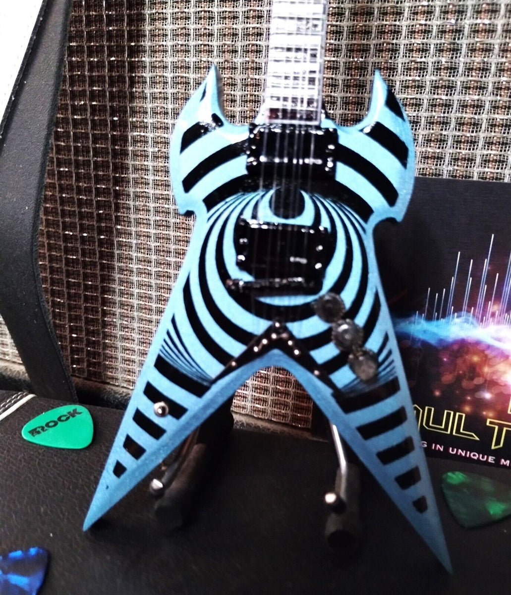 ZAKK WYLDE -Warhammer Pelham Blue Vertigo 1:4 Scale Replica Guitar