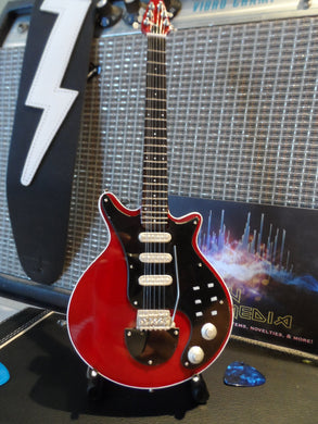BRIAN MAY (Queen)- Signature Red Special 1:4 Scale Replica Guitar ~Axe Heaven~