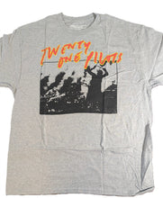 Load image into Gallery viewer, TWENTY ONE PILOTS | 2025 Live Scribble Gray T-shirt ~New~ XL