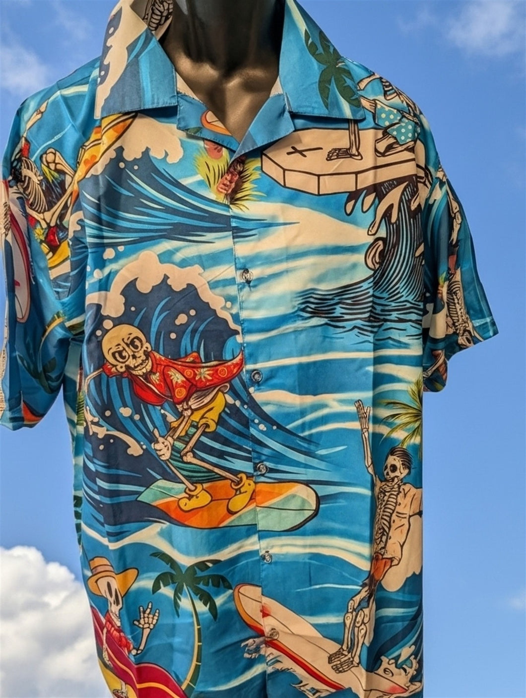 Surfing Skeleton Hawaiian Shirt Men’s Tropical Button-Up Aloha Beachwear ~New~