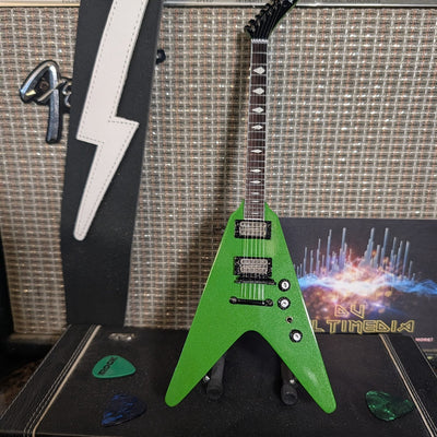 DAVE MUSTAINE - Gibson Flying V RIP Green1:4 Scale Replica Guitar ~Axe Heaven~