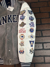 Load image into Gallery viewer, NEW YORK YANKEES G-III 27X World Series Varsity Jacket~Faux Leather Sleeved~