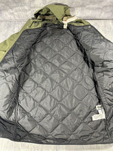 Load image into Gallery viewer, Levi&#39;s Green Folsom Utility Jacket