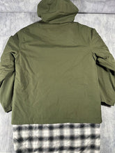 Load image into Gallery viewer, Levi&#39;s Green Folsom Utility Jacket