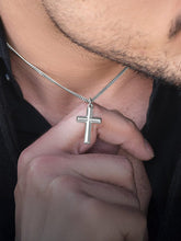 Load image into Gallery viewer, Cross Pendant Necklace (Silver)