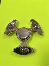 Load image into Gallery viewer, Metallic &amp; Glow in the dark Tri FIDGET SPINNERS! ~SAME DAY SHIPPING