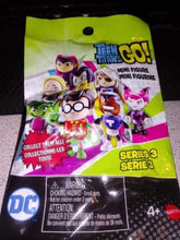 Load image into Gallery viewer, Teen Titans GO! 2&quot; Mini Figure Full Set of 8 ~Series 3
