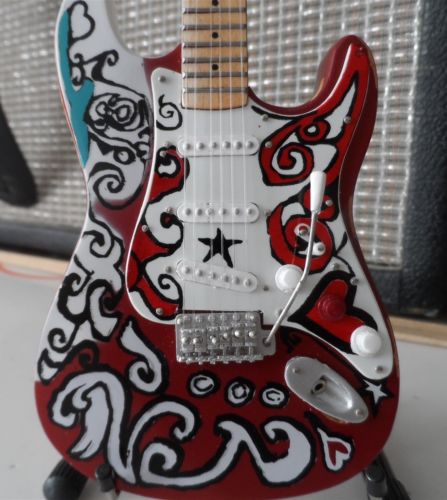 JIMI HENDRIX - Saville Fender Strat 1:4 Scale Replica Guitar ~Axe Heaven