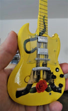 Load image into Gallery viewer, Guns &#39;n&#39; Roses Tribute Guitar 1:4 Scale Replica Guitar ~New~