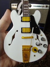 Load image into Gallery viewer, GIBSON ALEX LIFESON Sig. ES-355 Alpine White 1:4 Scale Replica Guitar~Axe Heaven