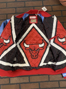 BULLS Finals Mitchell & Ness Special Script Heavyweight Jacket S L XL 2XL