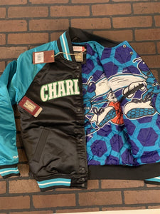 CHARLOTTE HORNETS Mitchell & Ness Special Script Heavyweight Jacket XL