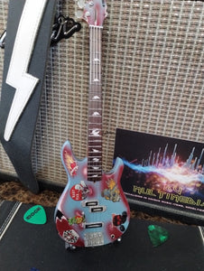 MICHAEL ANTHONY (Van Halen)-Rat Rod Custom Bass Guitar 1:4 Scale ~Axe Heaven~