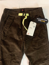 Load image into Gallery viewer, Levi&#39;s Brown Corduroy Jeans ~ Never Worn~ S M L XL ~