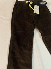 Load image into Gallery viewer, Levi&#39;s Brown Corduroy Jeans ~ Never Worn~ S M L XL ~