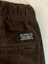 Load image into Gallery viewer, Levi&#39;s Brown Corduroy Jeans ~ Never Worn~ S M L XL ~