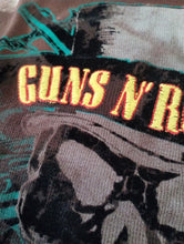 Load image into Gallery viewer, GUNS N ROSES- Embroidered Premium LS Thermal T-shirt ~Never Worn~ M L XL