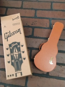 GIBSON Les Paul handmade original Hardshell Guitar Case 1:4 scale ~Axe Heaven~