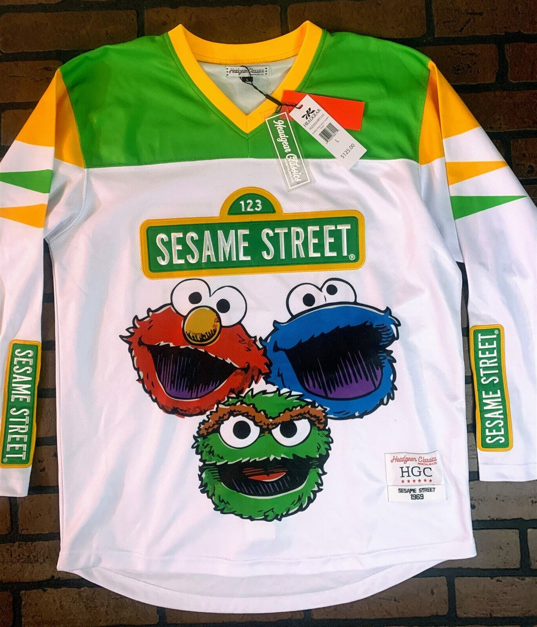 SESAME STREET Headgear Classics Hockey White Jersey ~Never Worn~ M L XL