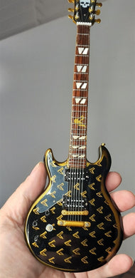 ZACKY VENGEANCE -Blade Schecter 1:4 Scale Replica Guitar ~Axe Heaven~