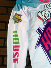 Load image into Gallery viewer, KID &#39;N&#39; PLAY HOUSE PARTY Headgear Classics Hockey Jersey~Never Worn~M L