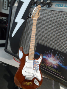STEVIE RAY VAUGHAN - Lenny Fender Strat Signature 1:4 Scale Replica Guitar ~Axe Heaven~