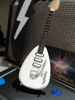 BRIAN JONES(Rolling Stones)-Vox Teardrop Phantom Mark III 1:4 Replica Guitar~New