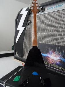 DAVE MUSTAINE (Megadeth) Y2KV US Flag 1:4 Scale Replica Guitar ~New~
