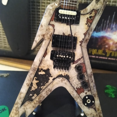 DIMEBAG DARRELL (PANTERA) Rust Razorback 1:4 Scale Replica Guitar ~Axe Heaven~