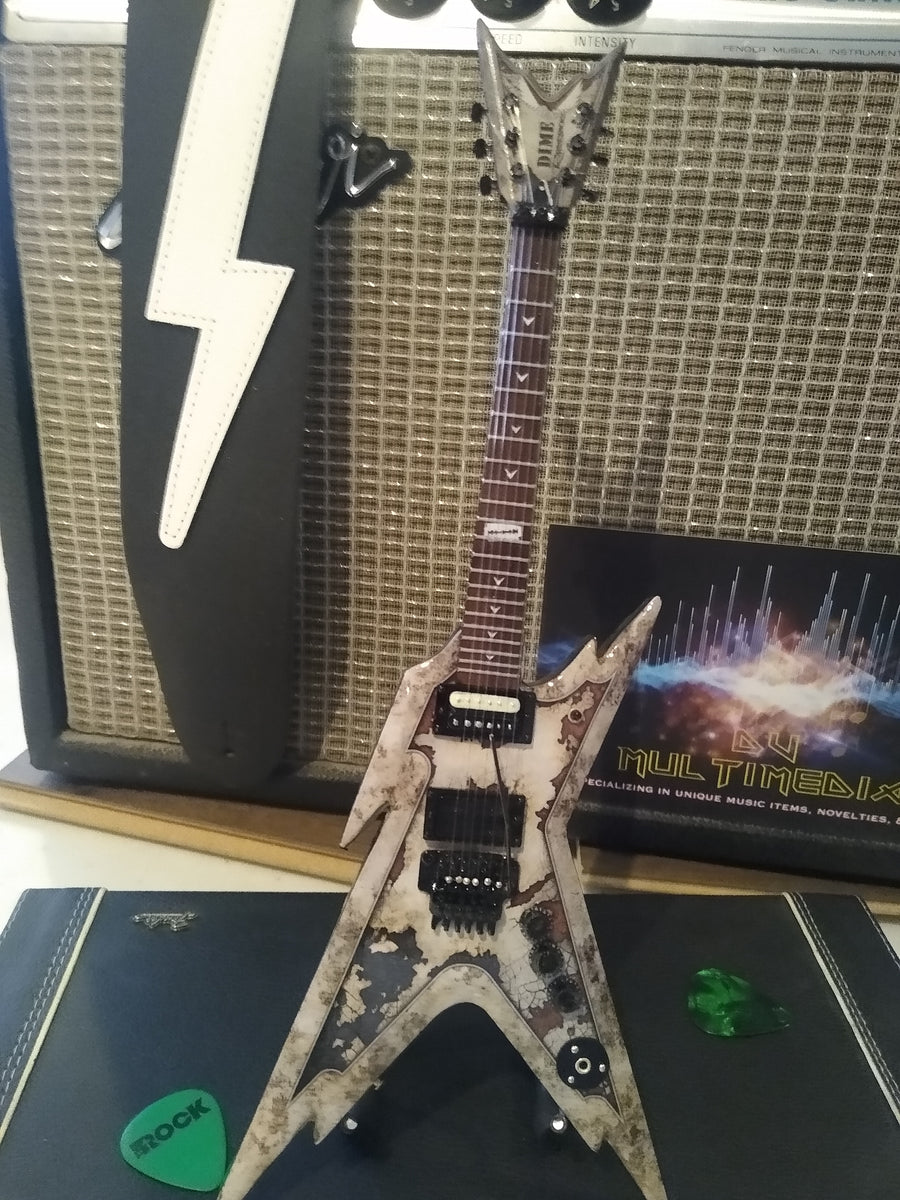 Dimebag Razorback Rust DIMEBAG DARRELL (PANTERA) Rust Razorback 1:4 Scale Replica Guitar ~Axe ...