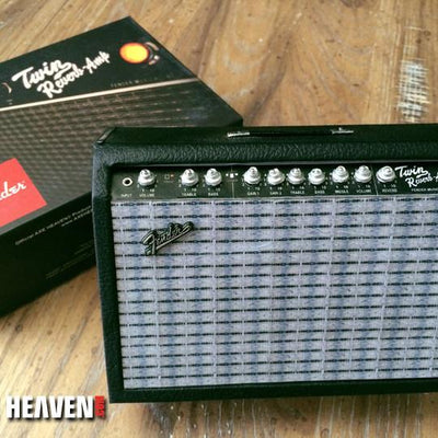 Fender Twin-Reverb Miniature Amplifier 1:4 Scale Replica Guitar ~Axe Heaven~