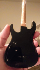 KIRK HAMMETT (Metallica) Frankenstein 1:4 Scale Replica Guitar~Axe Heaven~