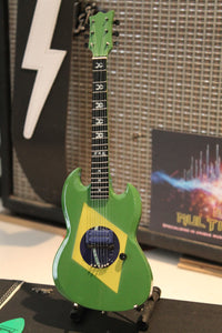 MAX CAVALERA (Soulfly) ESP Brazilian Green MC600 LTD1:4 Scale Replica Guitar~New