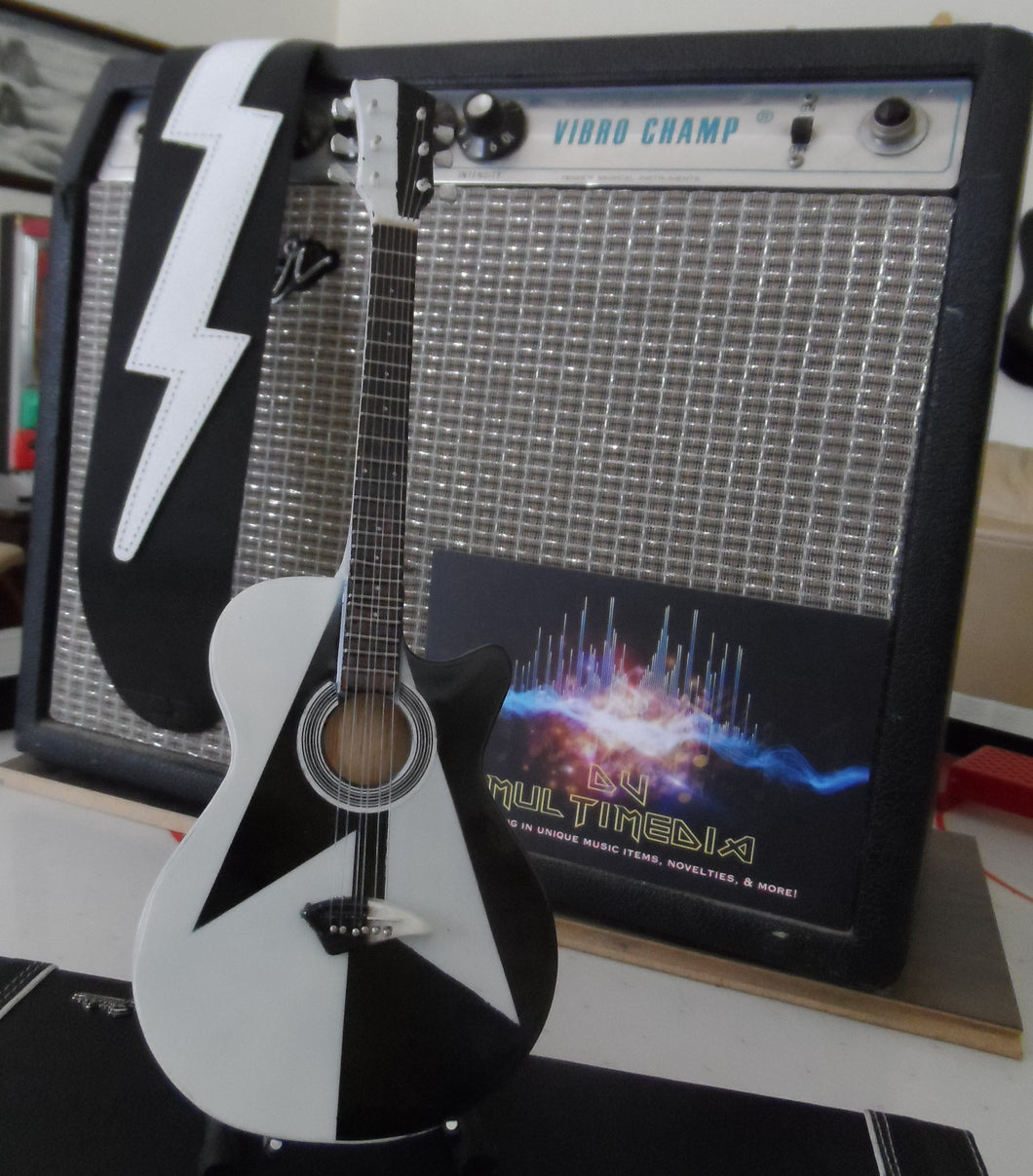 MICHAEL SCHENKER - Exotica Acoustic Custom 1:4 Scale Replica Guitar ~New~