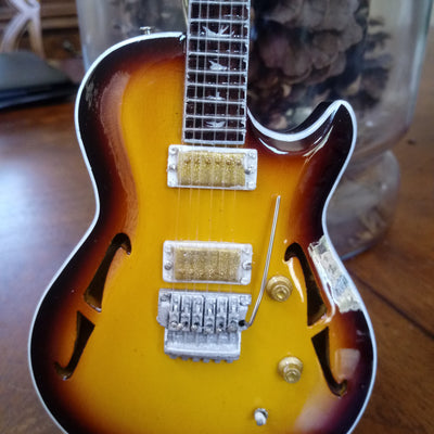 Neal Schon PRS NS-15 Sunburst 1:4 Scale Guitar