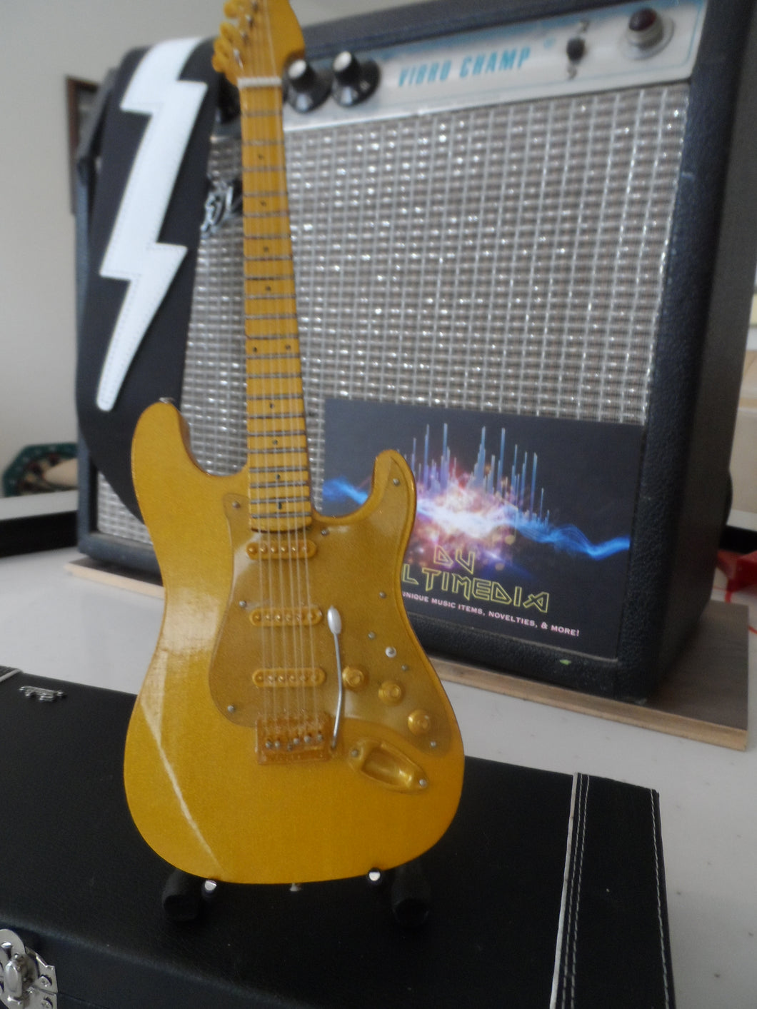 PRINCE - Gold Leaf Fender Custom Strat 1:4 Scale Replica Guitar ~Brand New~