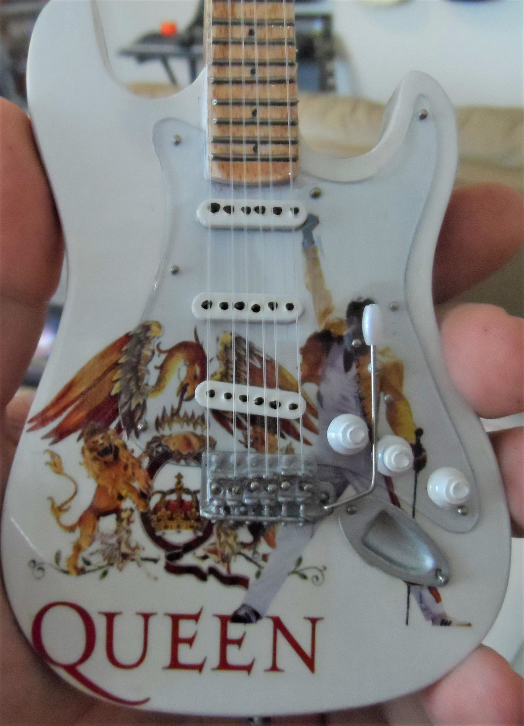 QUEEN Tribute Custom 1:4 Scale Replica Guitar ~Brand New~