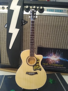 Taylor Acoustic Cutaway Spruce 1:4 Scale Replica Guitar ~Axe Heaven~